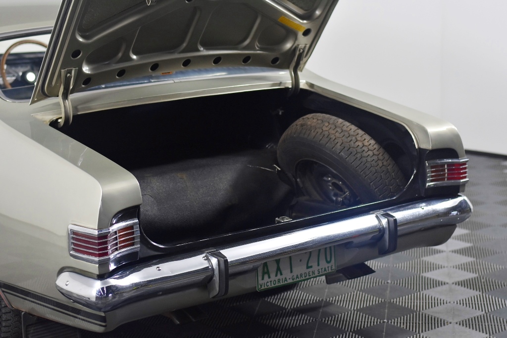 Wolf Blass Red Label Shiraz Grenache (6x 750mL), SEA.