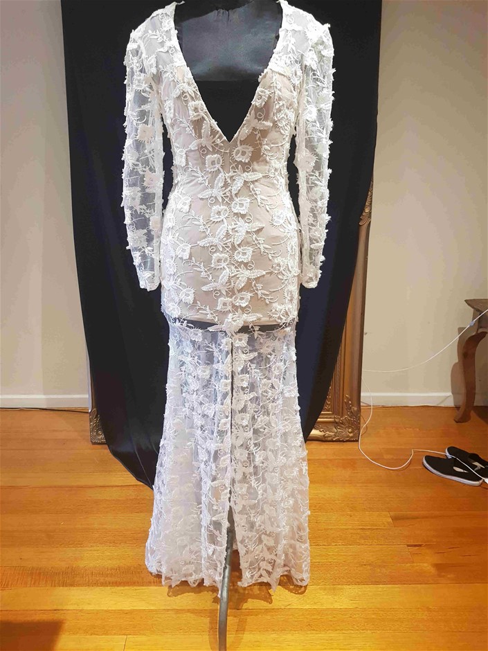 ADIDAS Women's TR-ES 1/4 Zip, Size AU XL, Glo Grey, IX1021.  Buyers Note -