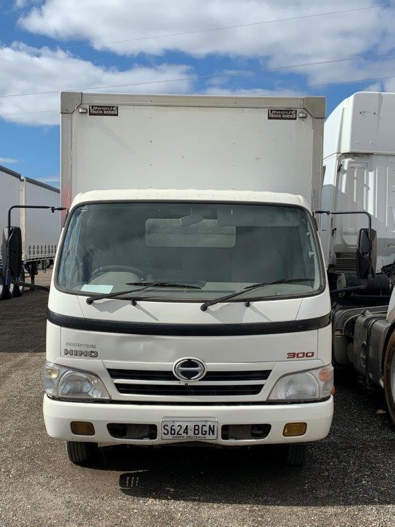 Mixed Aussie Whites Pack #10 (12x 750mL), Multi-Region.