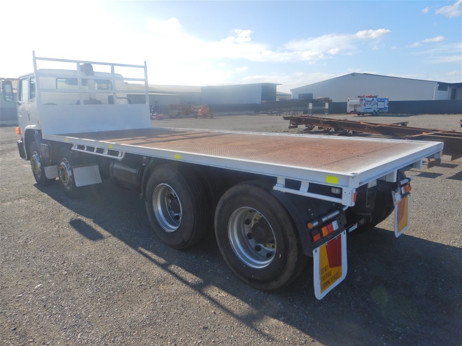 The Hero `Preservative Free` Pinot Noir 2023 (6x 750mL) SA