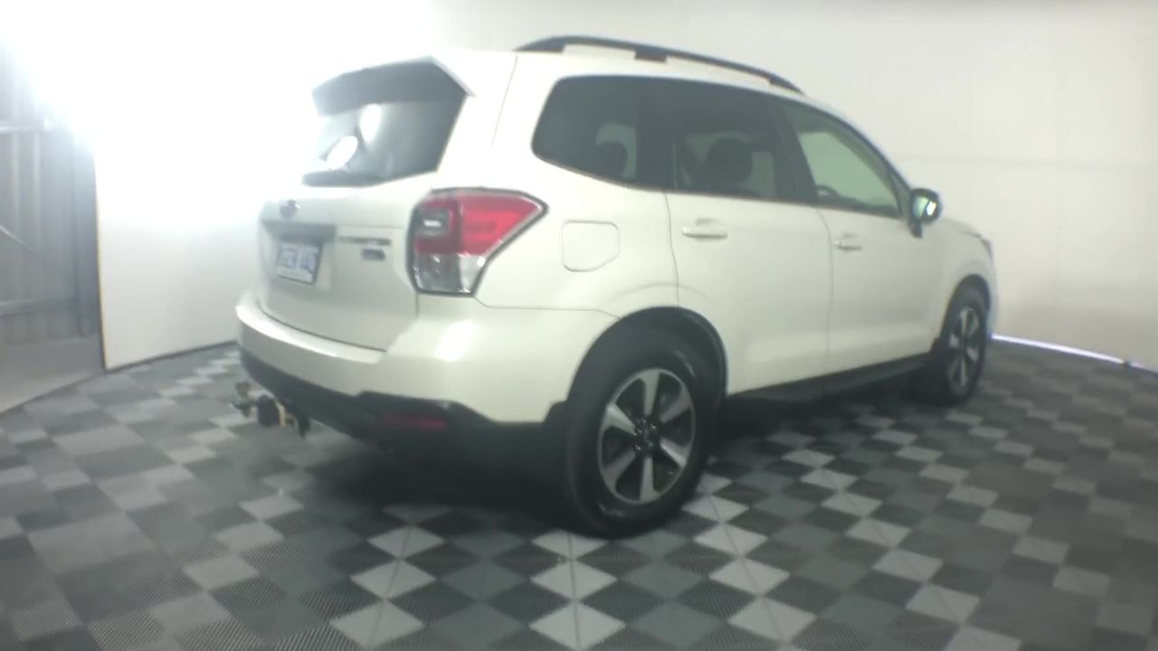 By The Vineyard Pinot Grigio (12x 750mL). SEA.