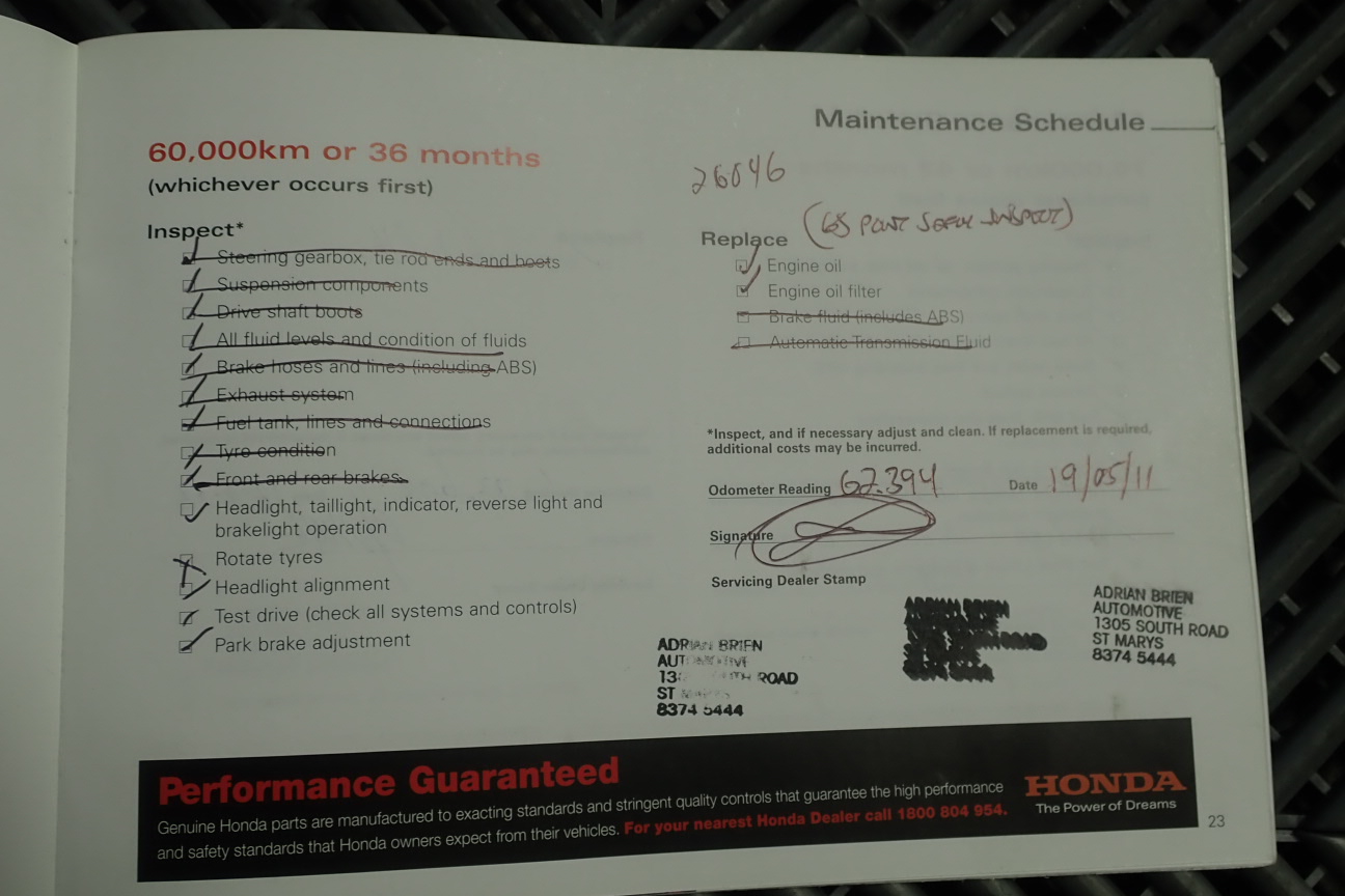 ZINUS Queen Bed Frame, Figari Bamboo and Metal, 2.05L x 1.55W x 0.99H m, Br