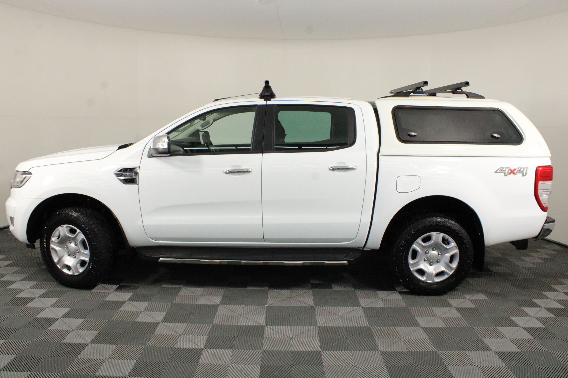 DELSEY Paris Hardside Luggage Case, Green, 68.5cm