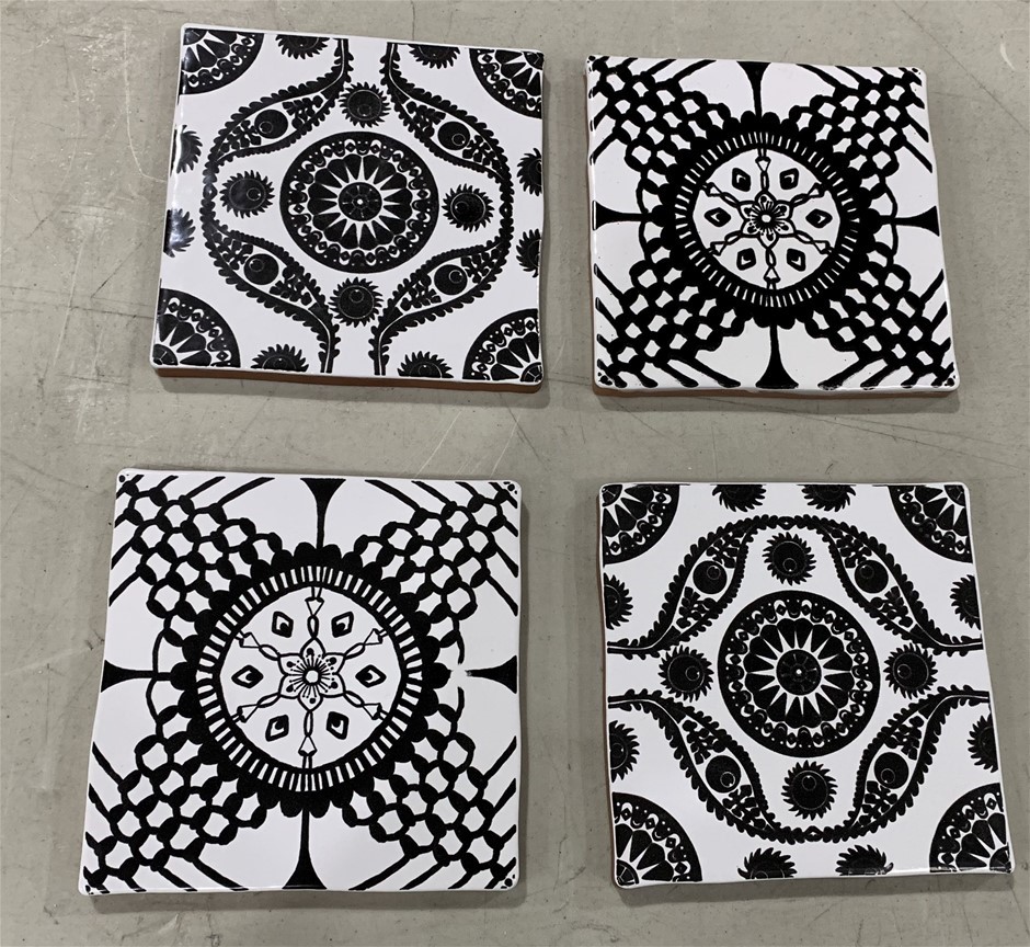 ORAL-B iO3 Electric Toothbrush Clean & Gum Protect, Model iO3.1C9.1K, Light