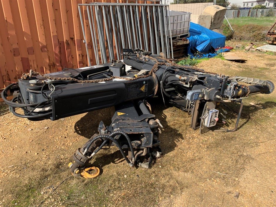 Yellow Gold Natural Amethyst & Diamond Ring with Valuation