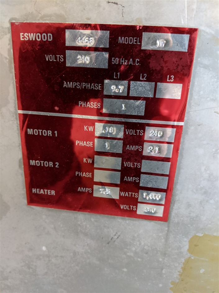 High Quality Simulated Diamond Men's Quartz Watch