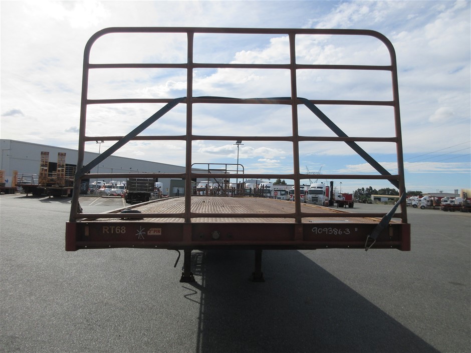 2 x 300pc E-Clip Assortment Sizes: 30pcs 1/16", 30pcs 1/8" 40pcs 3/16", 50p