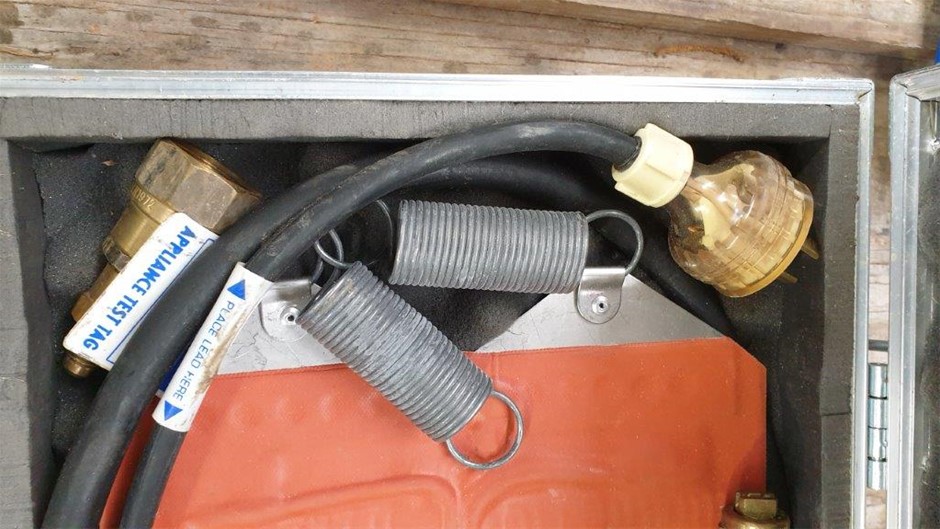 DELTA FAUCET Metal Escutcheons and Sleeves, Chrome.