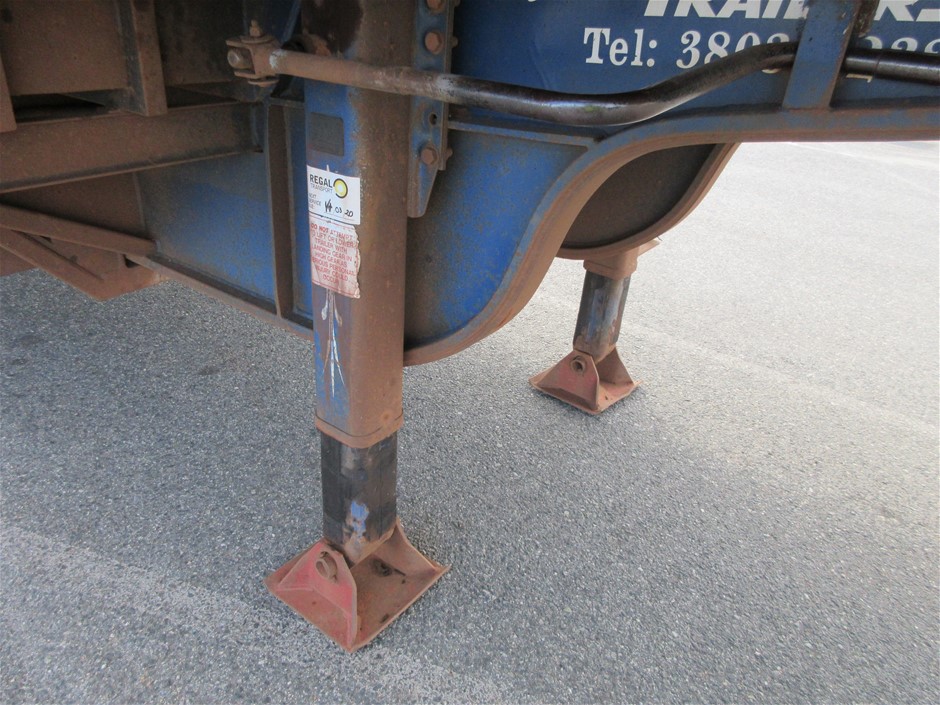 AMEROCK Cabinet Pull Champagne Bronze 3-3/4 in (96 mm) Center-to-Center Dra