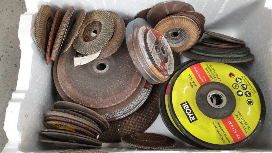 BOSCH Manual Garden Lawn Mower  AHM 38G, 38cm Cutting Width. NB: Minor Use