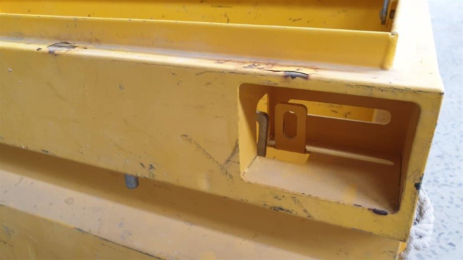 KWIKSET Singapore Interior Passage Door Handle, Lever for Closet and Hallwa