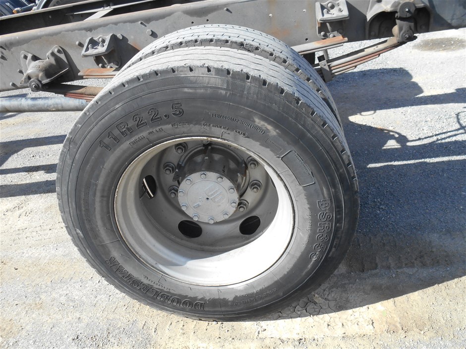 10 Packs of 1000 x VOREL Staples  10mmL x 11.3mmW x 0.7mmT.