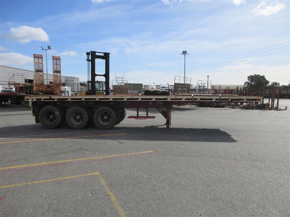 Ponte Prosecco DOC NV (6x 750mL). Italy