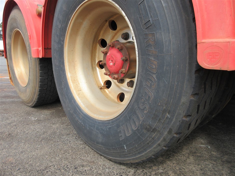 Metal Stackable Trays