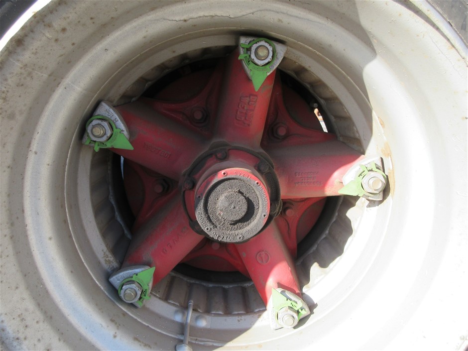 Vintage NIPPON Focus Free Camera