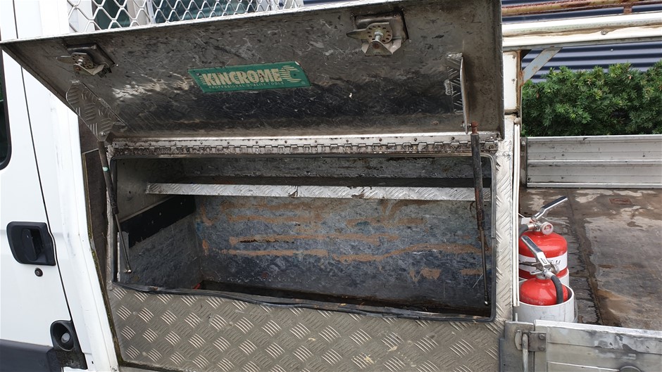 Howlin Gale Wines Category 5 Cabernet Sauvignon 2017 (6x 750mL) SA