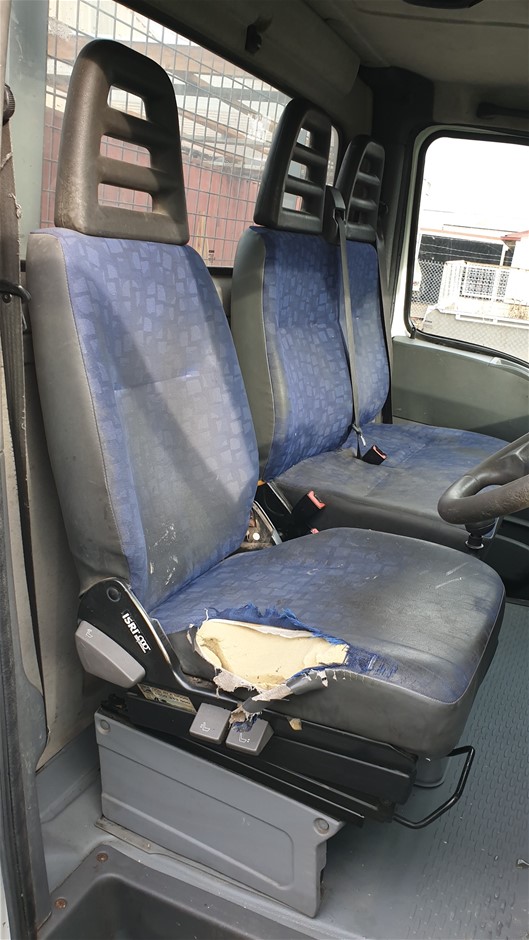 Roberts Estate Cabernet Sauvignon 2023 (12x 750mL) SEA