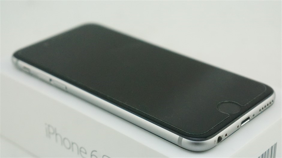 Parker Coonawarra First Growth Terra Rossa  2001 (2x 750mL), SA. 