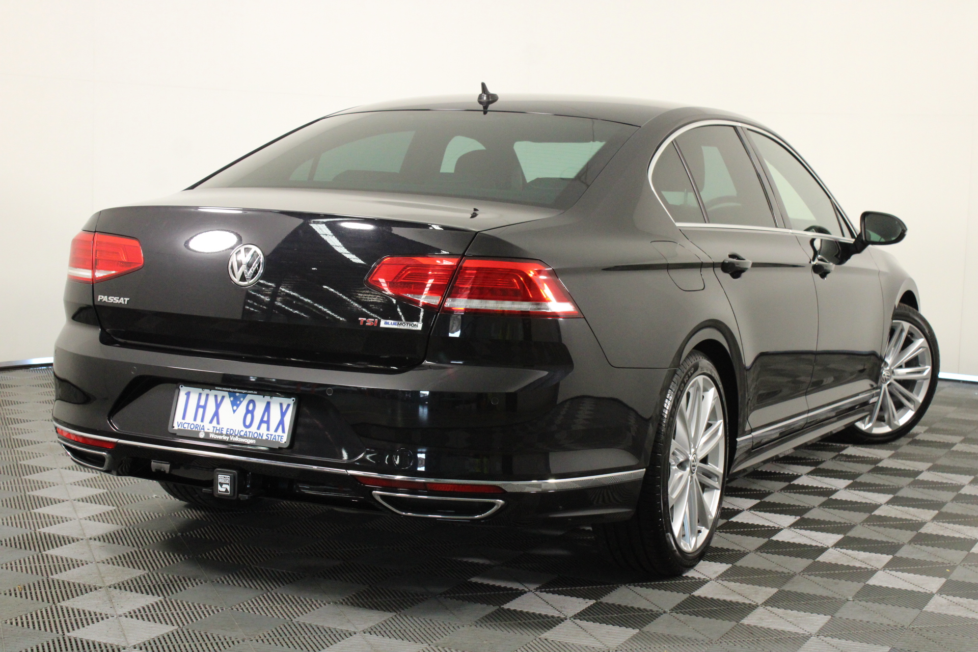 Charles Joguet Les Charmes Chinon Rose 2021 (6x 750mL), France.