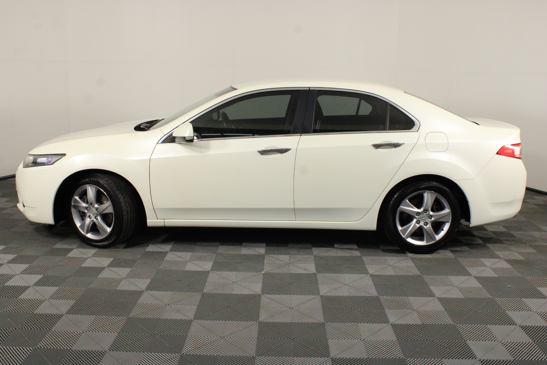 DYMO LetraTag Mixed Model Handheld Label Printers (Lot of 6)