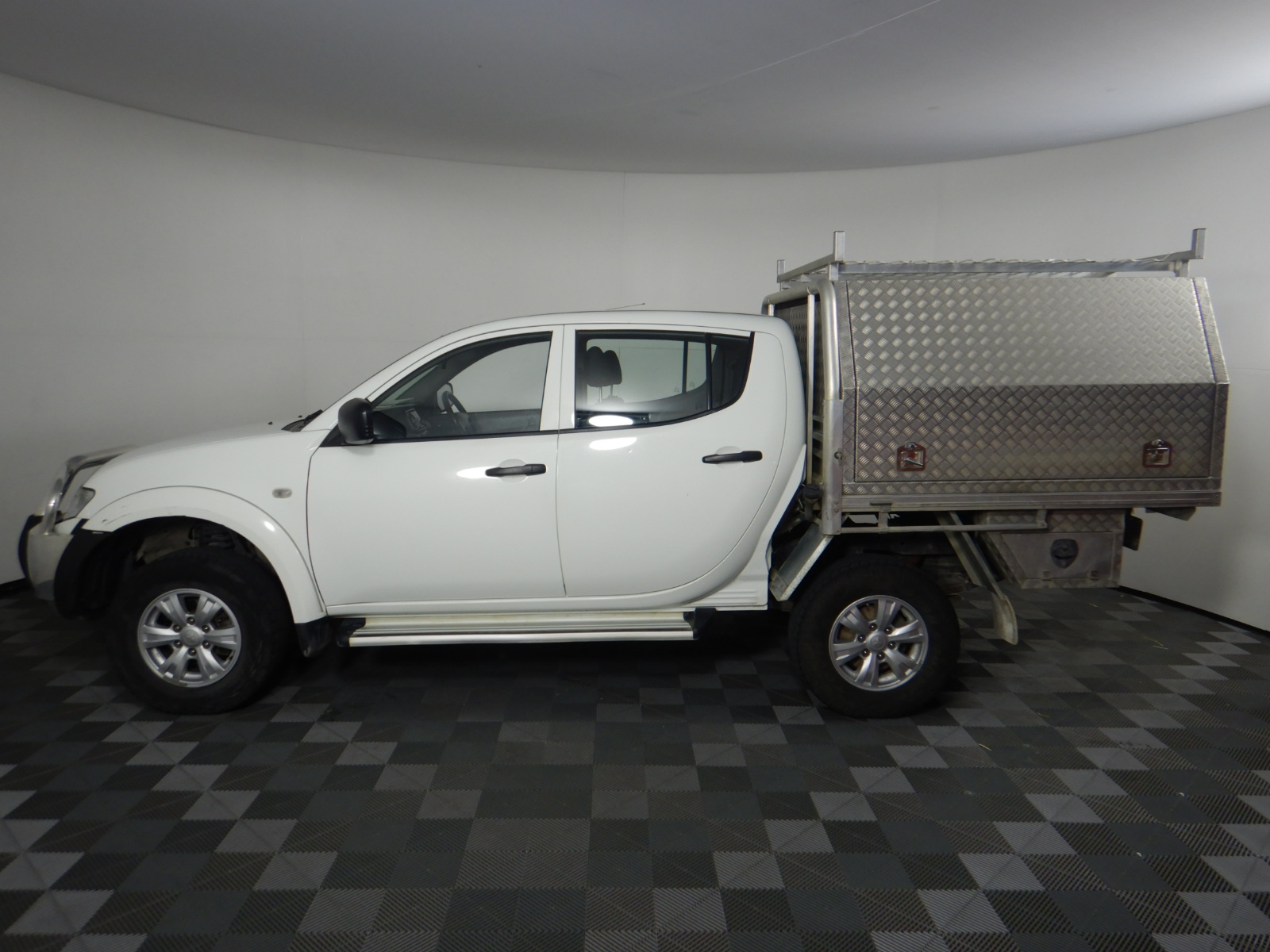 Silver-Filled Cuban Link Chain Bracelet, 8MM Wide - 19cm