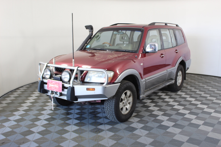 2025 Grand Wood Fired Pizza Oven - Marine Embossment