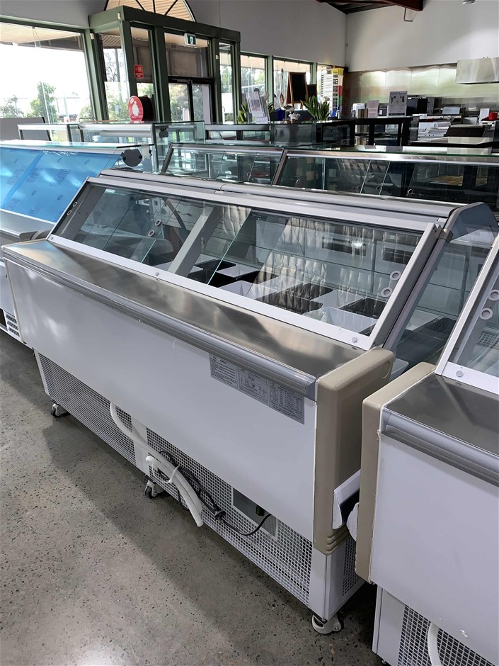 GRA Moissanite white 18k white Gold Vermeil Ring -9US