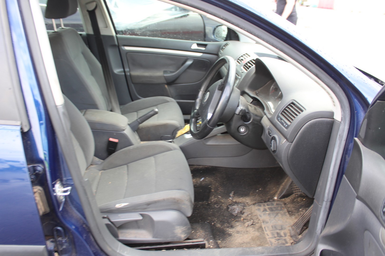 DELL Inspiron 7370 Laptop i7-8550U 16GBRAM/128GB Silver