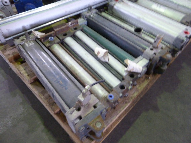 Vial full of Gold Leaf/Flake