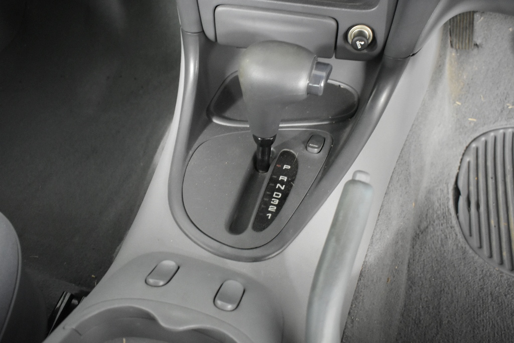 0.12 carat white round 4 diamond