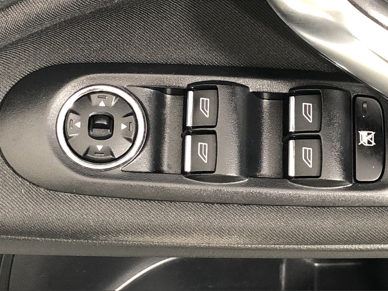 14k/Italy stamped Yellow Gold Filled  Figaro Bracelet -20cm