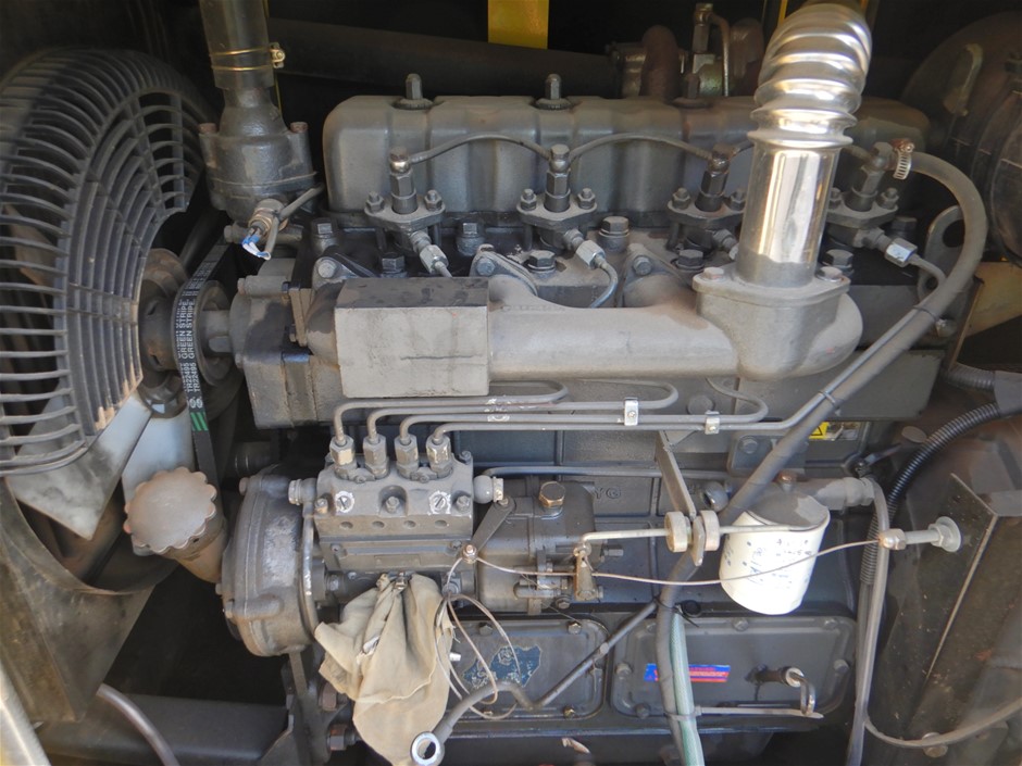 Byrne Estate Gown Shiraz Cabernet 2021 (12x 750mL) SA