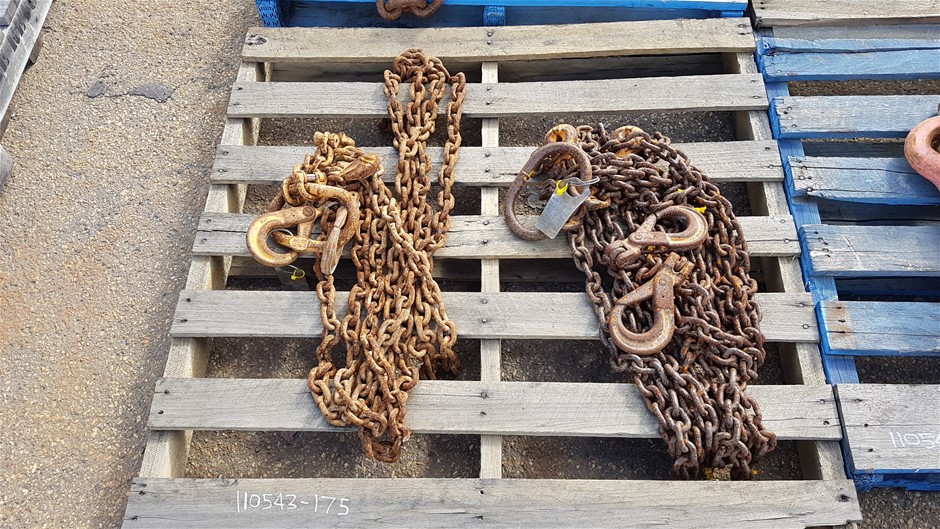 0.31 Ct Oval Orange Sapphire Gemstone