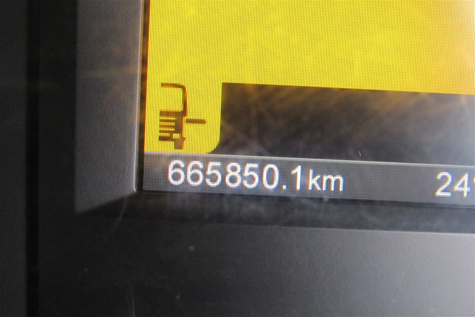 Duchesse De Paris Rosé Brut NV (6x 750mL), France.