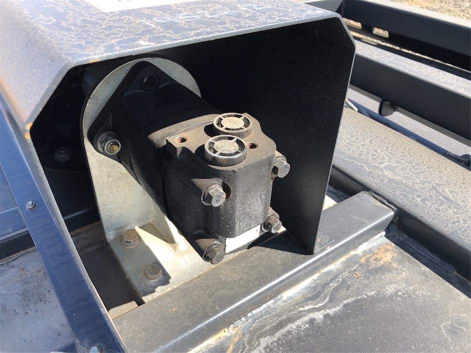 St Huberts The Stag Chardonnay (6x 750mL).