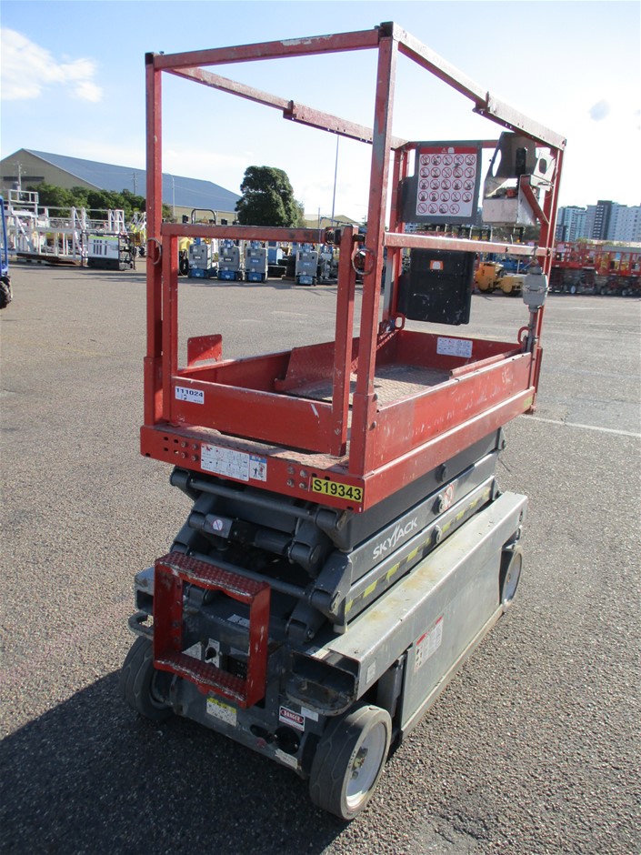 Silver-Filled Cuban Link Chain Necklace, 4MM Wide - 55.8cm