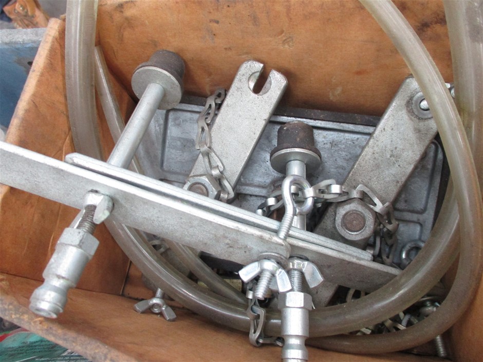 2.0ct Round Cut GRA Certified Moissanite 925 Sterling Silver Earrings