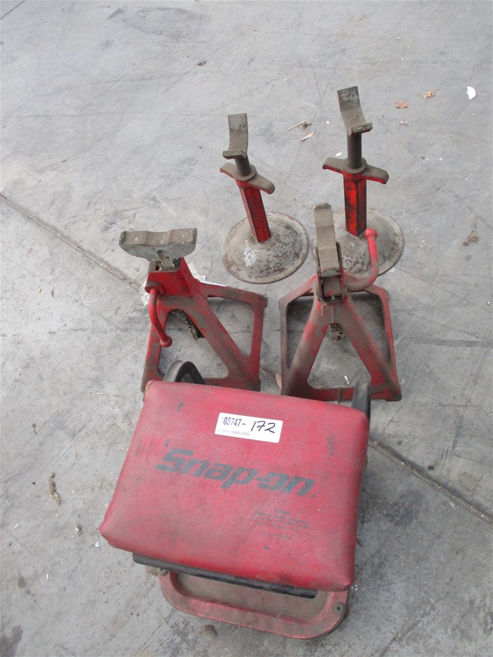 Green Aventurine & Blister Pearl Pendant Charm Link Necklace