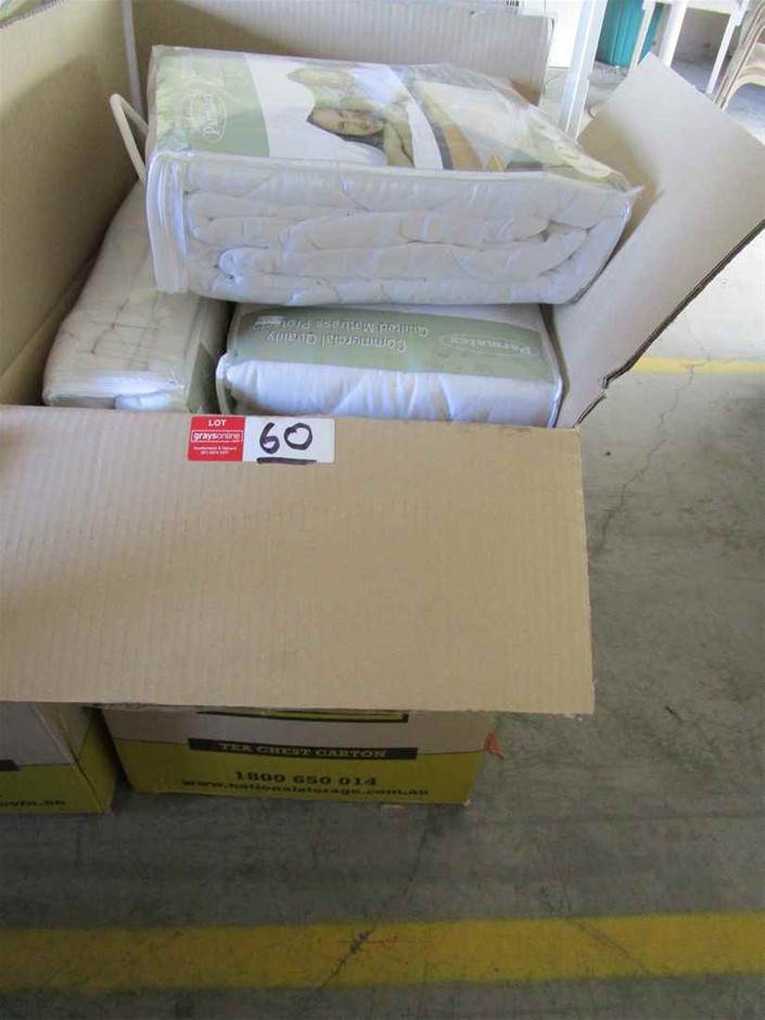 10mm Gorgeous Labradorite Gemstones Beaded Bracelet