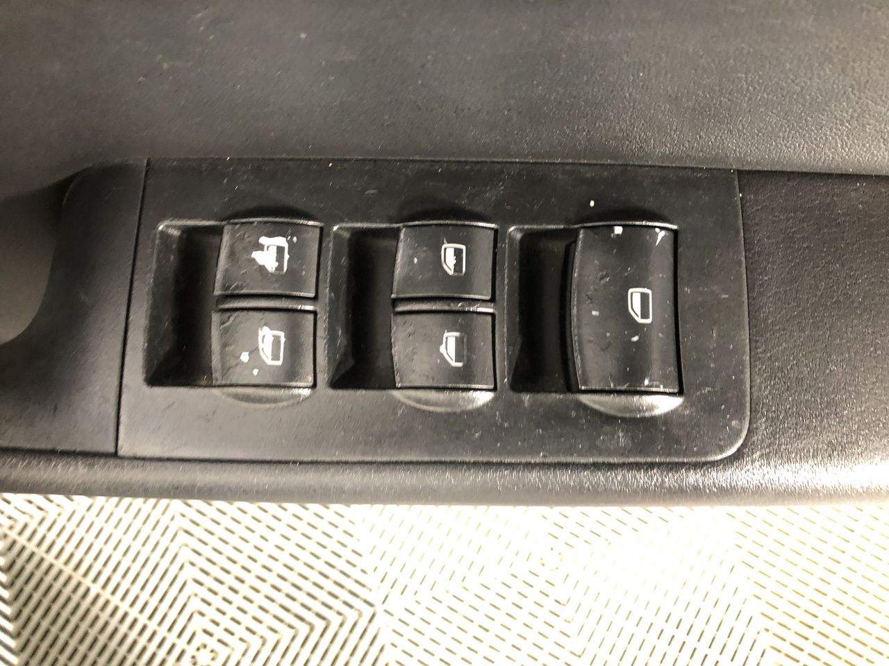 AMAZON BASICS 18-Jar Large Spice Metal Organizer Rack, Tiered Shelf, Produc