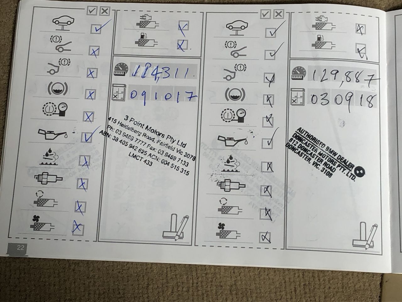 NAUTICA 2pk Down Alternative Gel Like Pillows. Standard/Queen