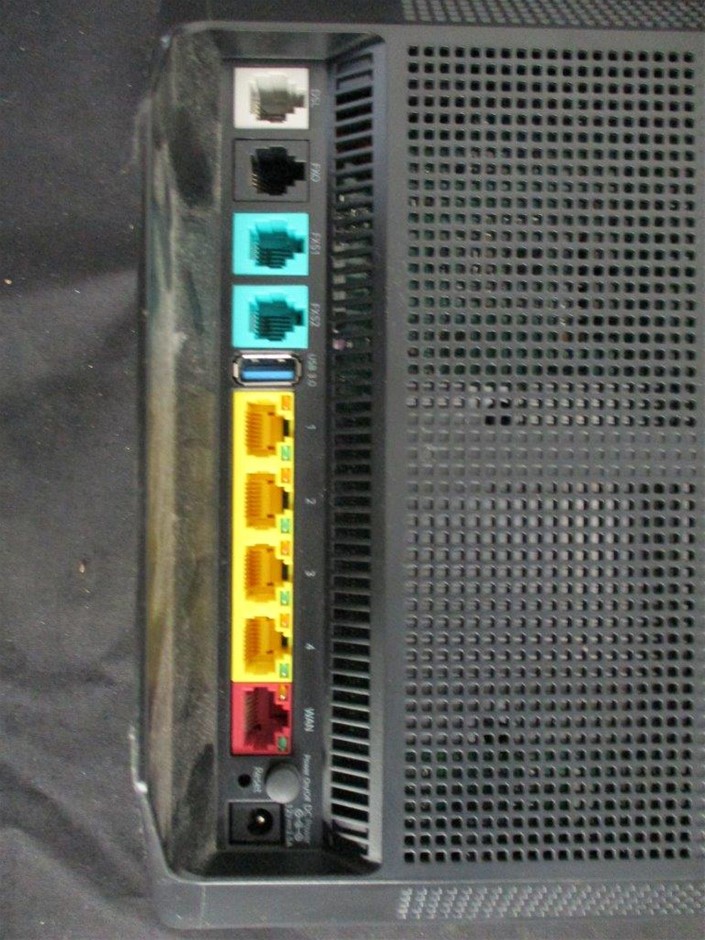 Waterproof  Watch Barrel Shaped Transparent Quartz Watch Popular