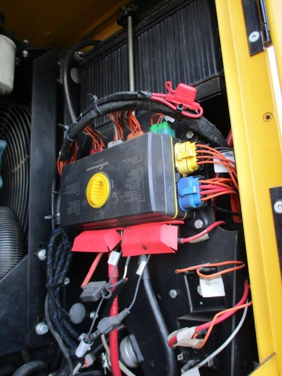 Custom 12 x 3m Office / Lunchroom