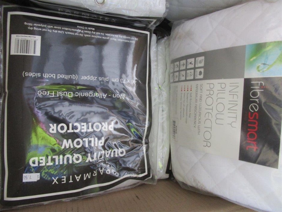 9K Yellow Gold CROSS STUD EARRINGS