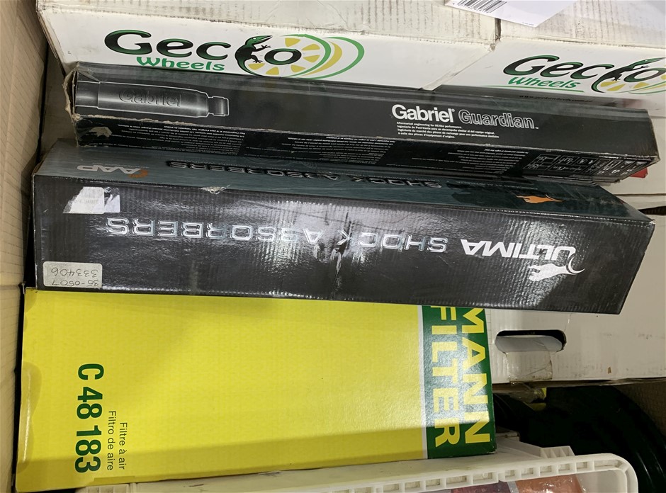 9K YELLOW GOLD HRT SOLID PADLOCK &amp; KEY NECKLACE 41-43cm