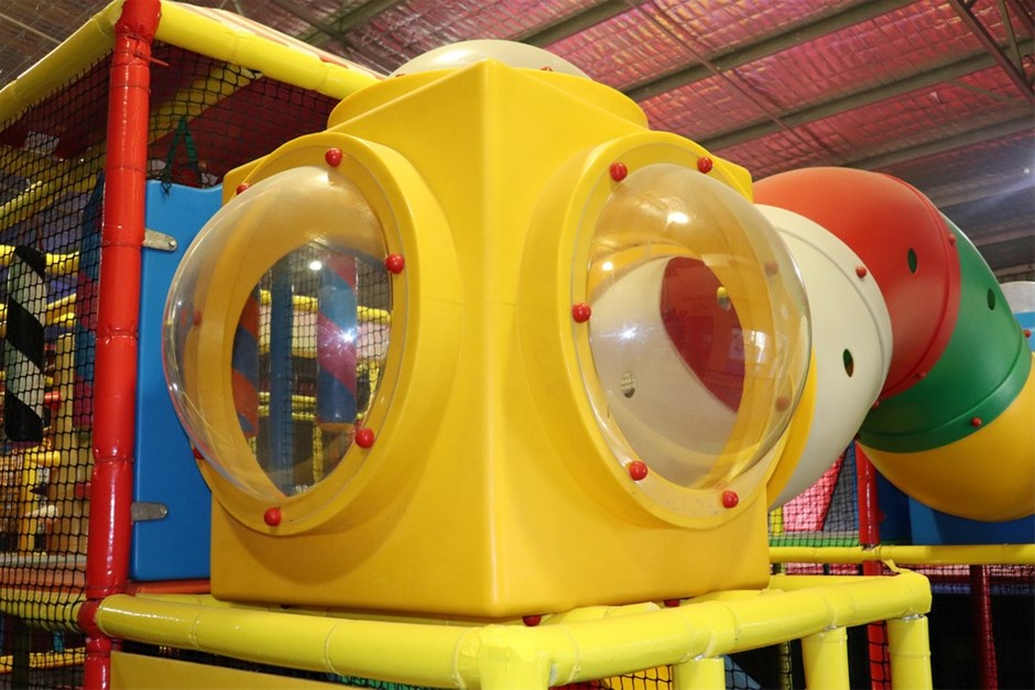 9K YELLOW GOLD MOP HEART NECKLACE 41-43cm