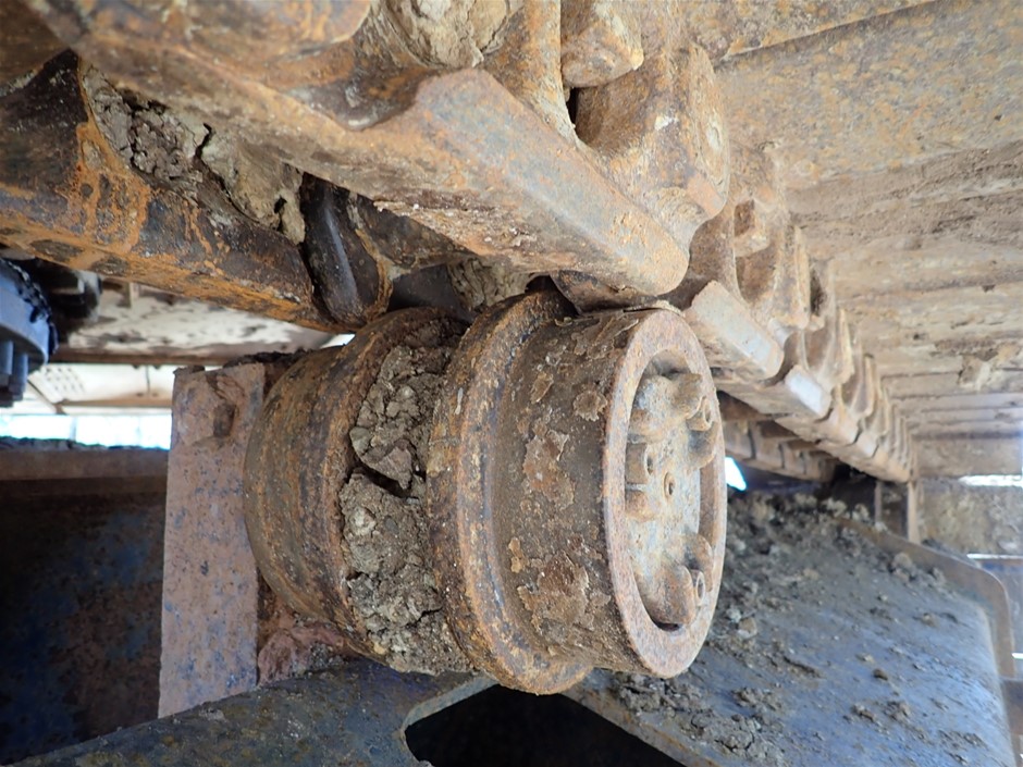 9K YELLOW GOLD 0.33ct F VS LAB DIAMOND MARQ RING