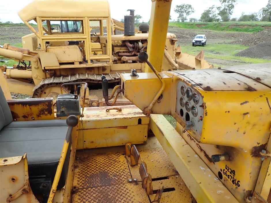 9K YELLOW GOLD 0.40ct F VS LAB DIAMOND SPIRAL RING
