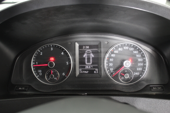 9K YELLOW GOLD 0.25ct F VS EMERALD LAB DIAMOND RING