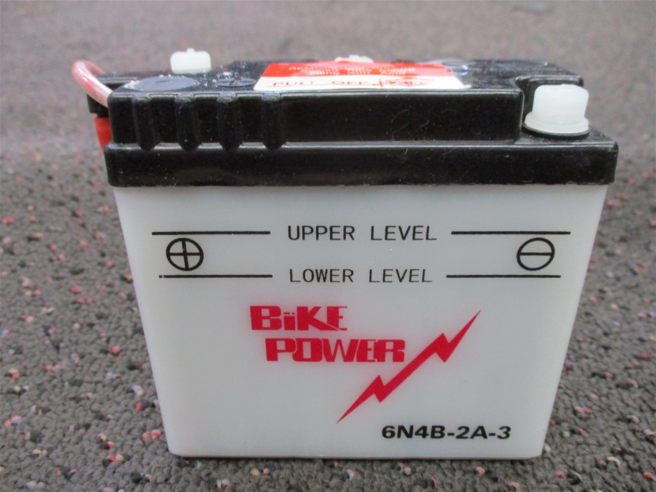 9K WHITE GOLD 0.25ct F VS LAB DIAMOND CHANNEL SET BAND